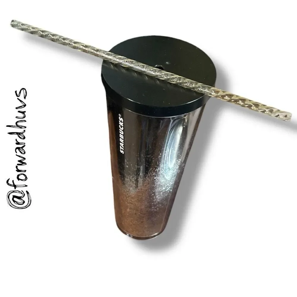 2019 Black and Glittering Silver Venti 24 Ounce Tumbler With Replacement Straw